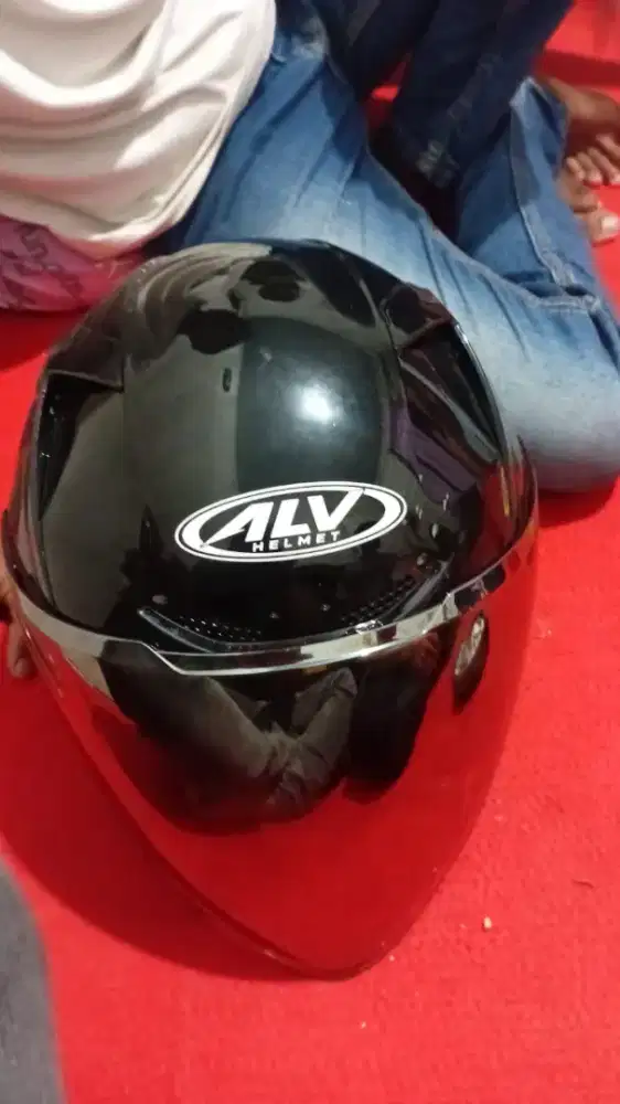 helm ALV di jual murah
