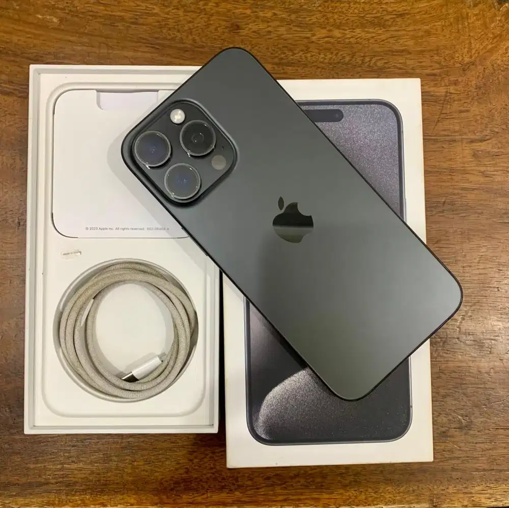 iPhone 15 Pro Max Black Titanium 256gb iBox