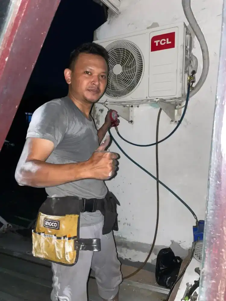 jasa servis ac kulkas frezer showcase mesin cuci dan bongkar pasang ac