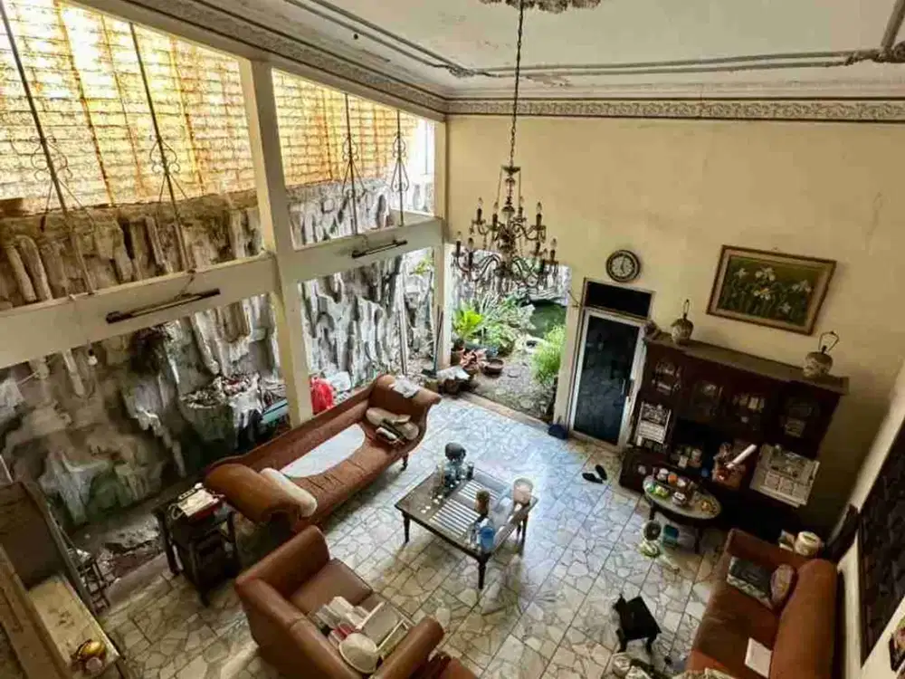 Dijual Cepat Rumah Dua Lantai siap huni  lokasi di Mampang Prapatan XV Jakarta Selatan