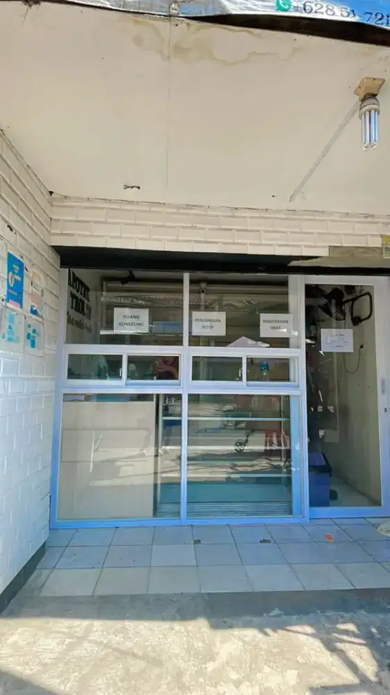 Partisi kaca/ pintu kaca/polingget/partisi alumunium/roling door