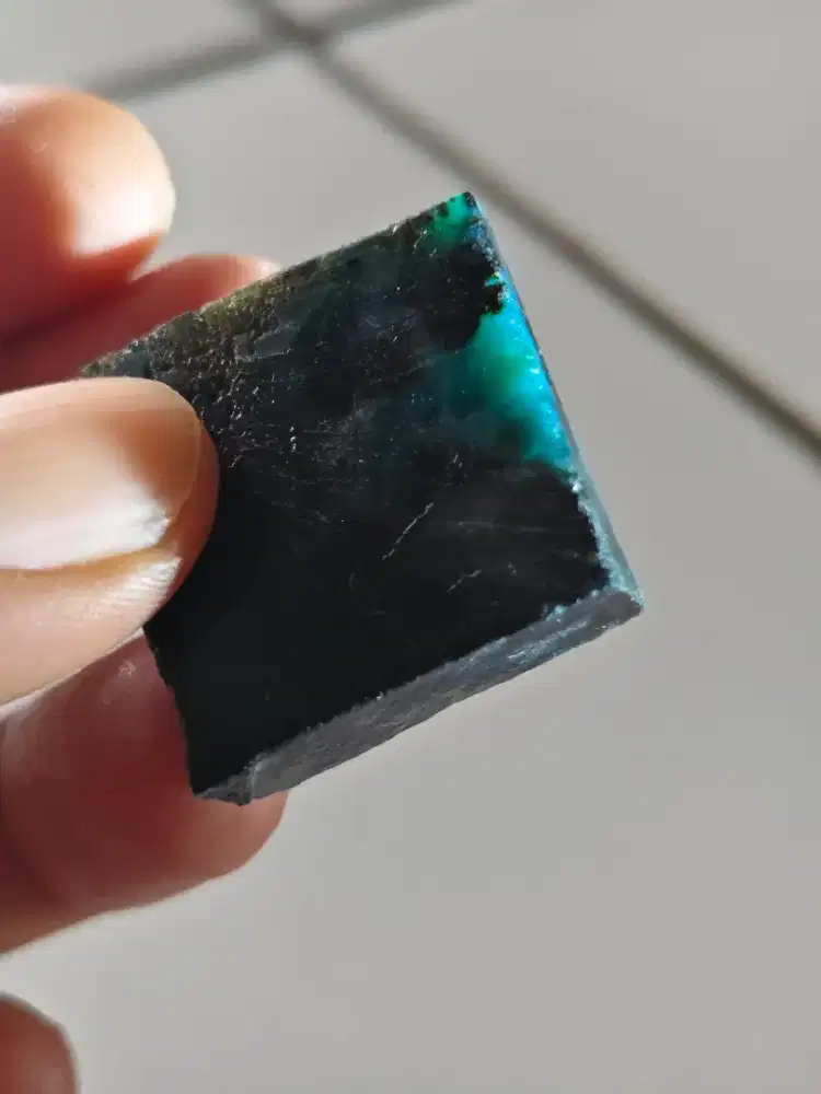 Natural Bahan Bacan Doko Totol Visual Biru Senteran Plong
Dim 26