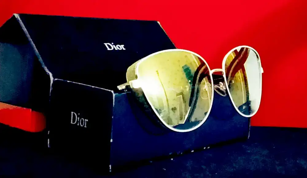 Kacamata dior keren