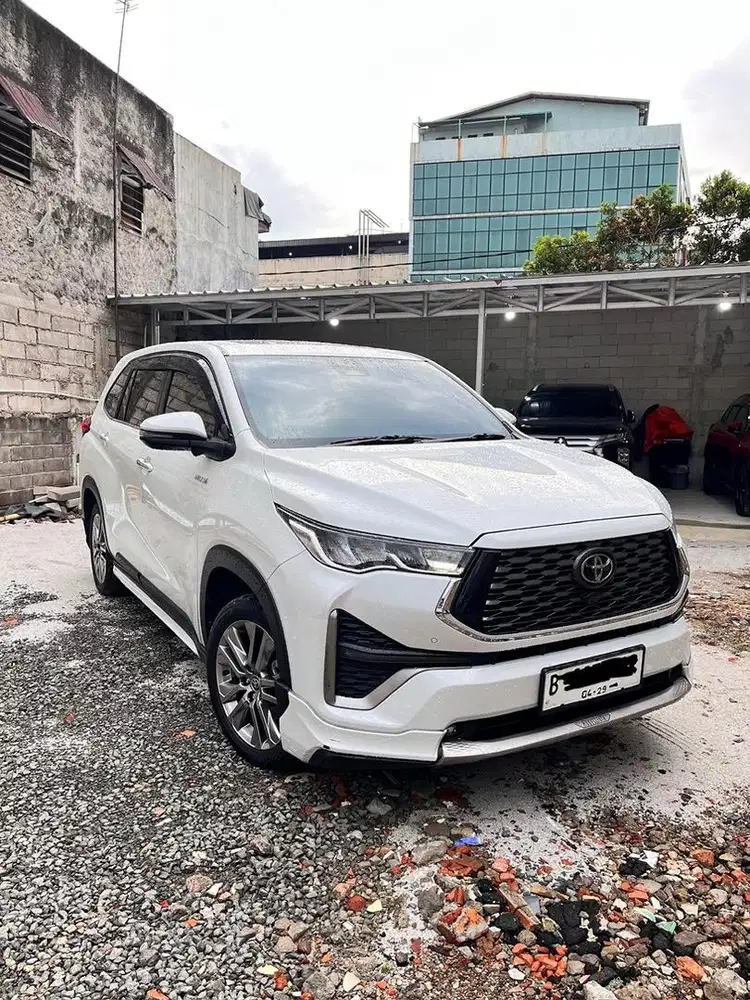Toyota Zenix Q Hybrid Modelista TSS 2024
