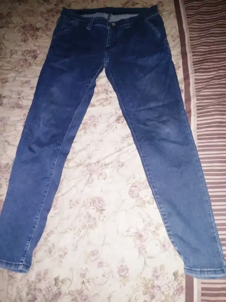 Celana jeans ZET MAN slim fit design preloved/bekas