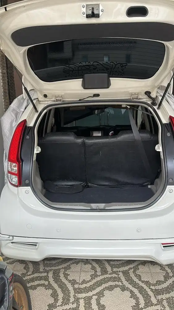 Daihatsu Sirion 2013 Bensin