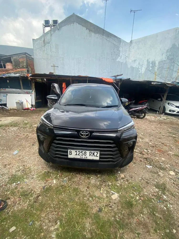 NEW TOYOTA AVANZA LOW KM 2023