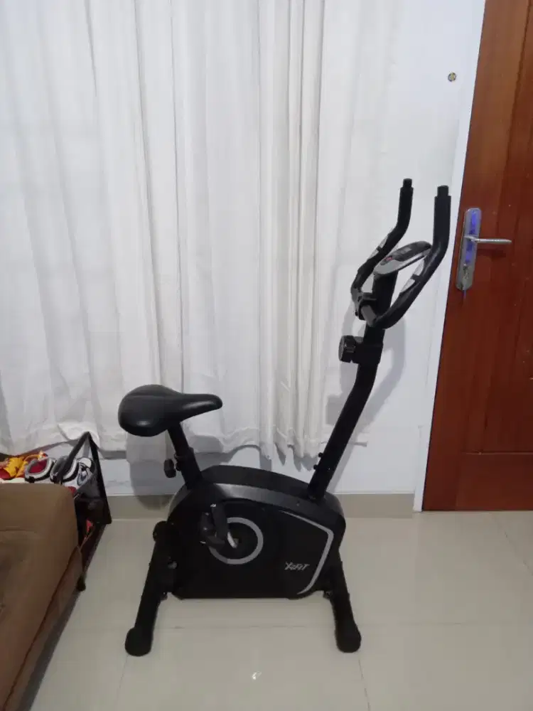 Sepeda Statis X2FIT