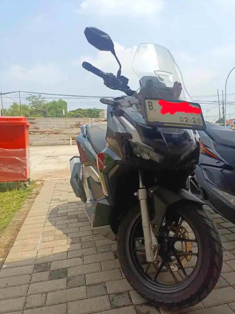 New Honda ADV 160 CBS