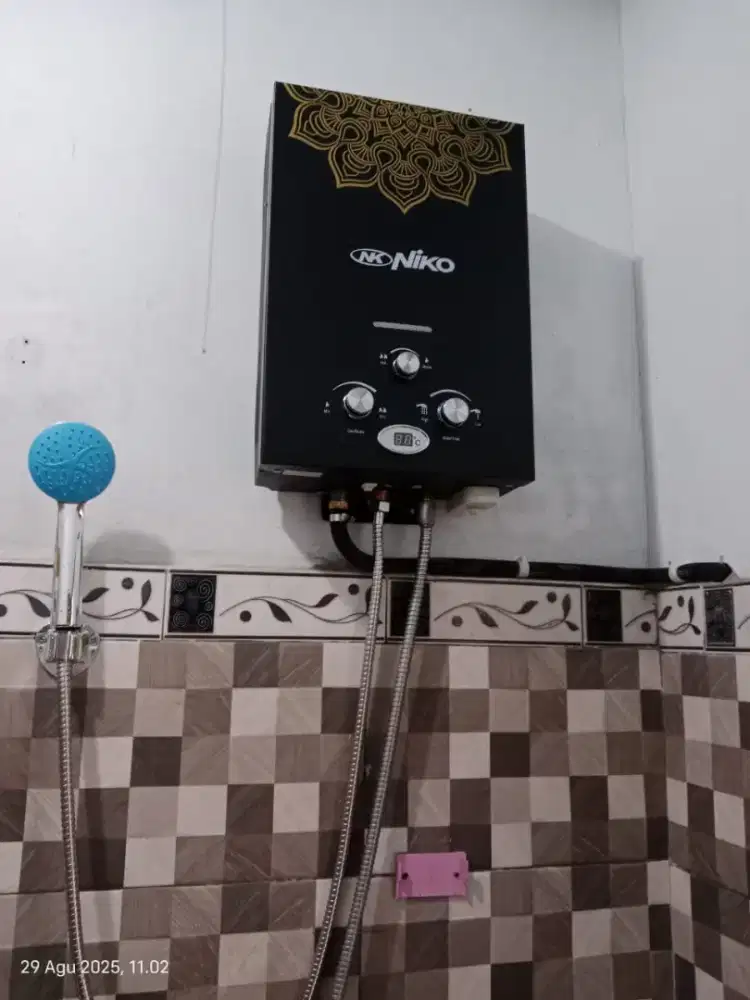 Shower Air Panas Niko Gas Non Listrik