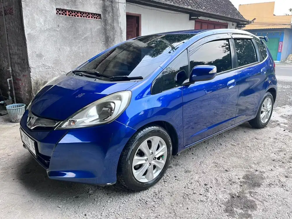 Jazz S manual 2013