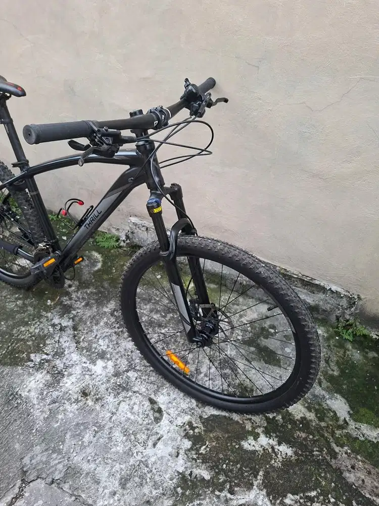 Sepeda thrill cleave 1.0