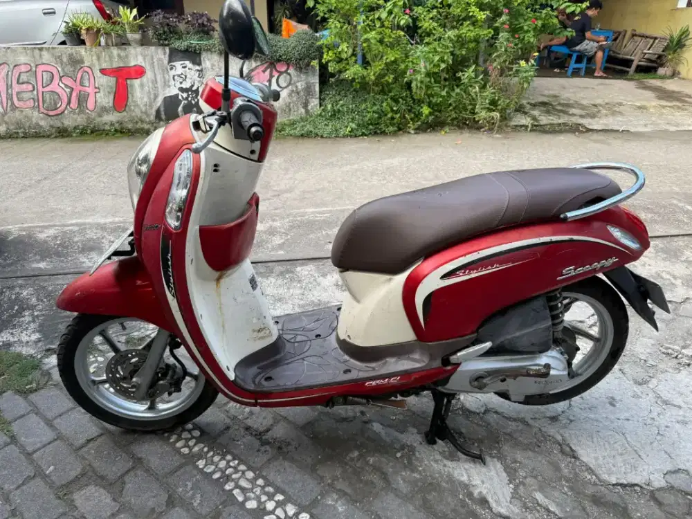 Scoopy injeksi THN 2014 plat KT kaltim