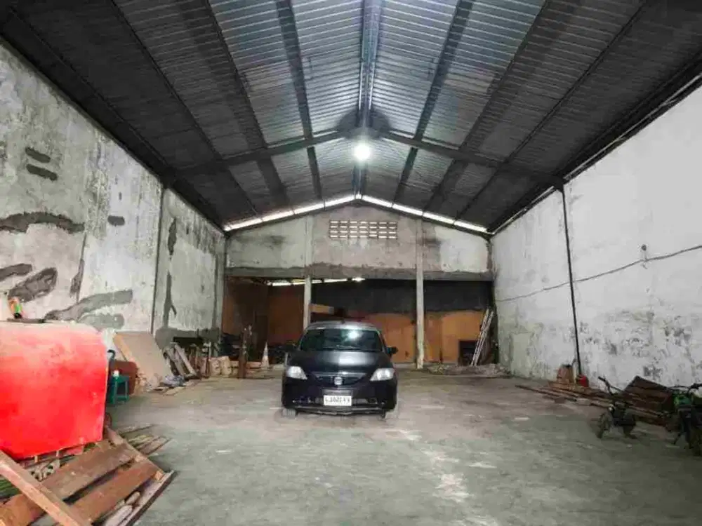 Dijual Gudang Kalianak Surabaya di Area pergudangan
Truk & Tronton Bisa Masuk