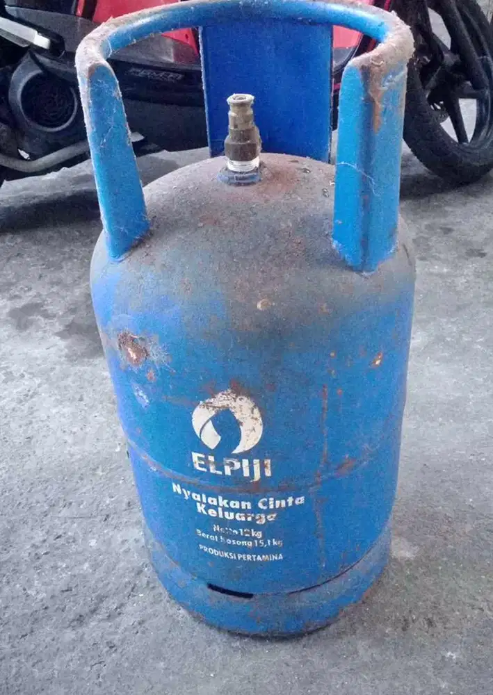 Dijual aja tabung gas biru Kosong