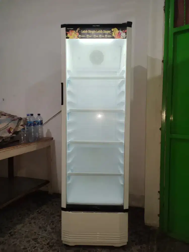 Di jual showcase 5rak .harga sudah termasuk gratis ongkir jabodetabek
