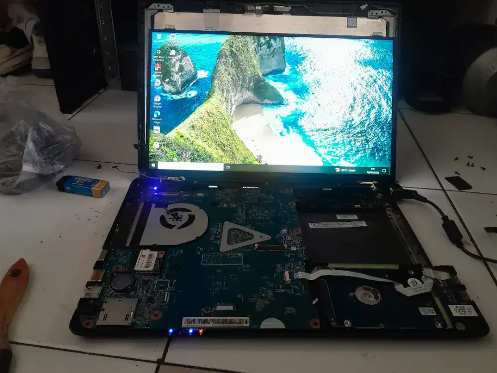 LCD laptop 14,n  30 pin