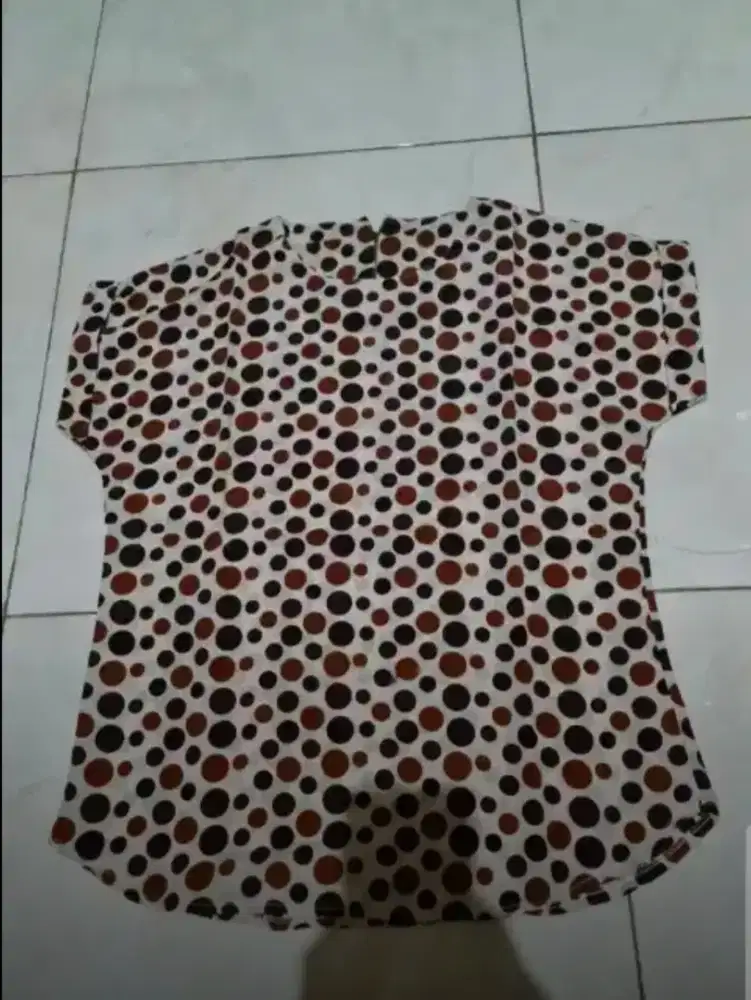 Baju modis ukuran XL, lingkar dada +/- 98 cm