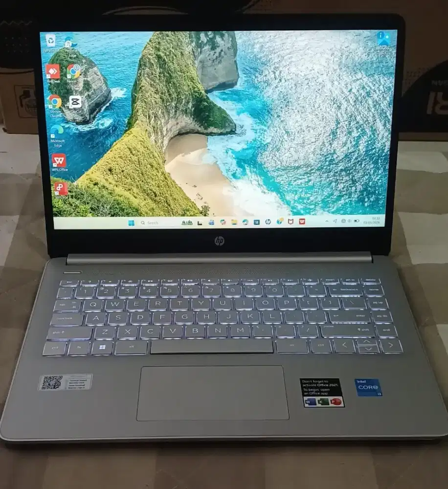 Laptop HP 14inch 3Q7HE1HS | Jarang dipakai | Kondisi mulus tanpa cacat