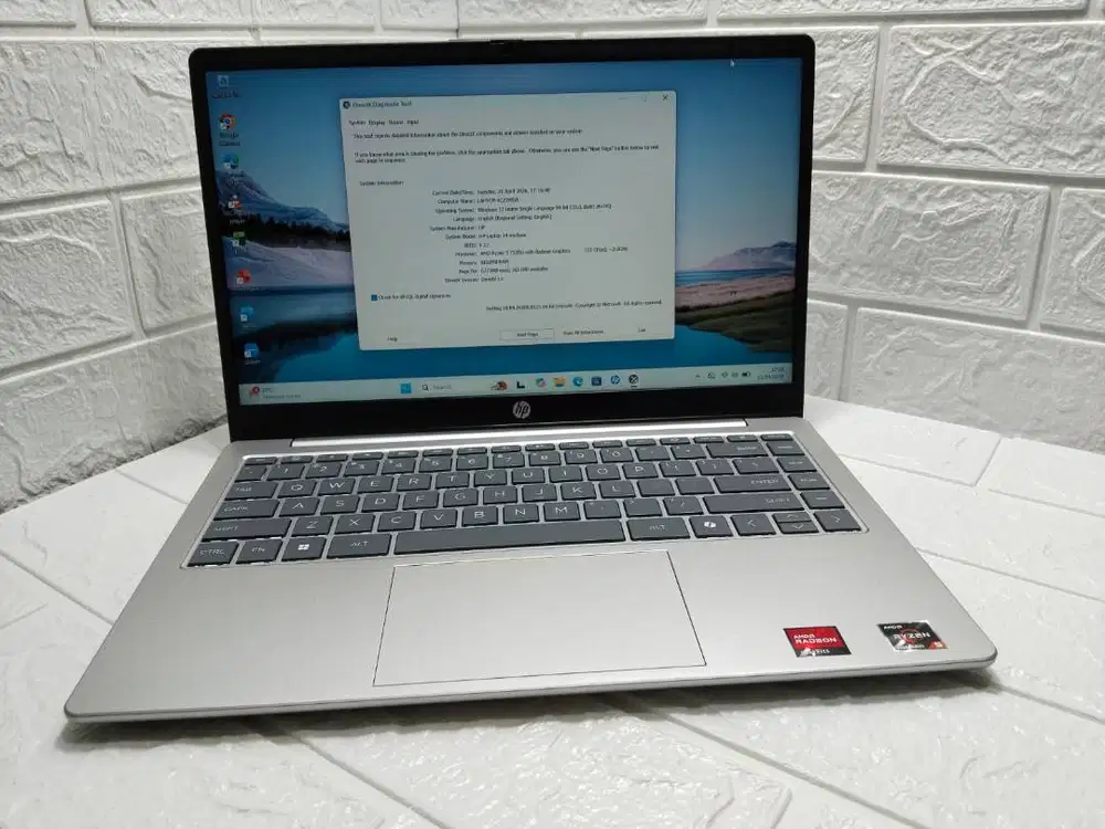 Laptop HP Ryzen 5 7520U Terbaru, Kencang & Stylish (Garansi On!)