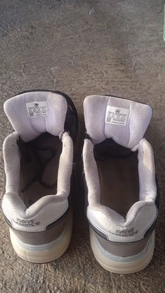 jual sepatu new balance ukuran 44