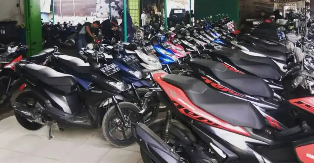 DICARI UNTUK DI BELI BERBAGAI MACAM MEREK MOTOR TAWARKAN YANG BU BU