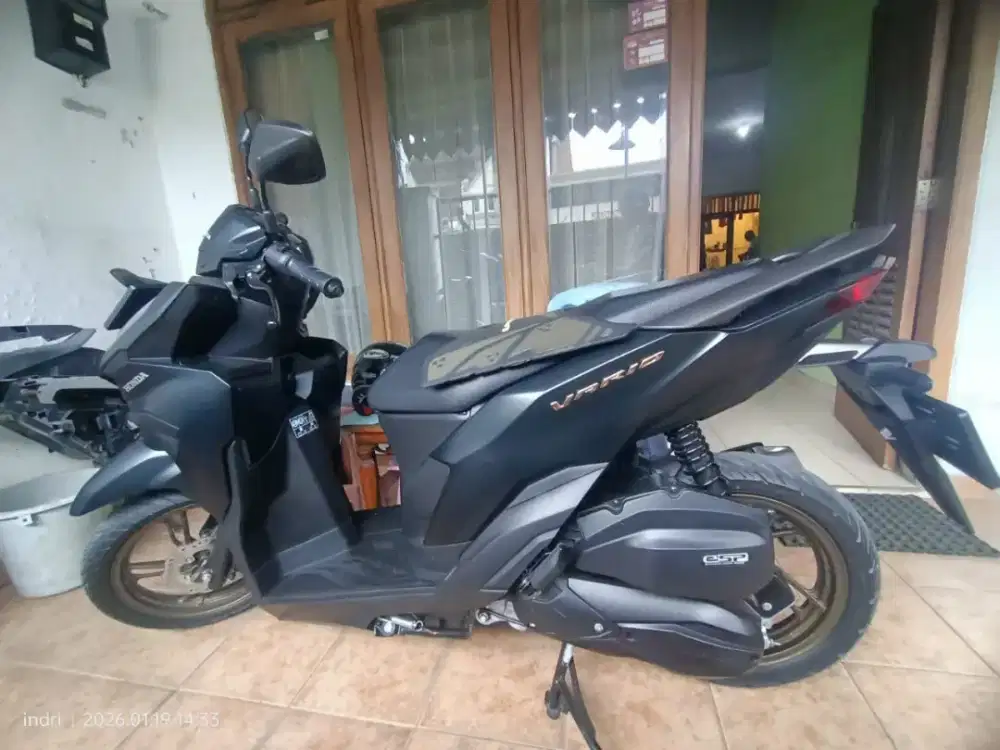Vario 125 key less