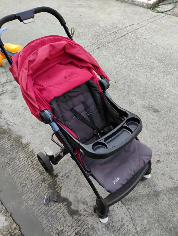 Stroller bayi bayi