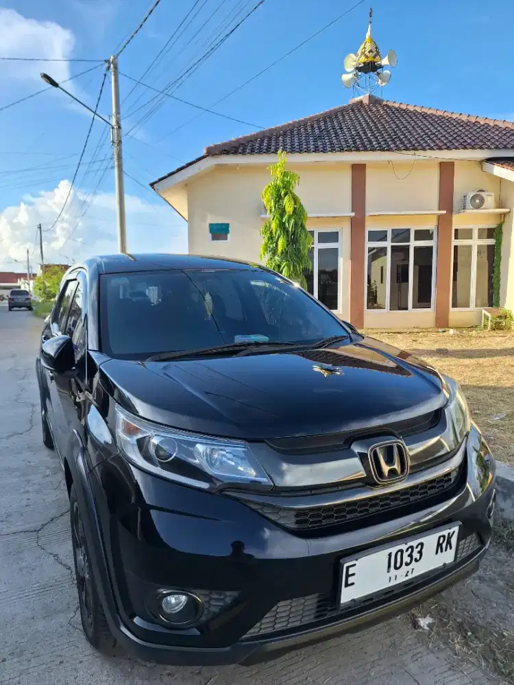 HONDA BR-V 1.5 E M/T 2017