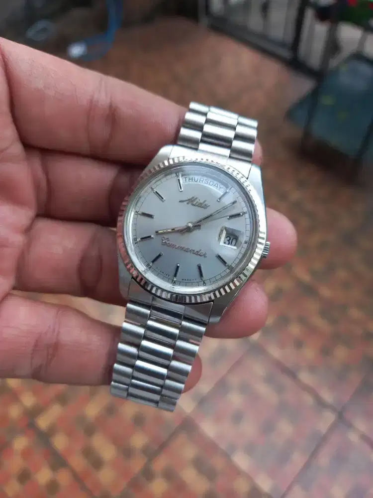 Mido Commander President Daydate 8223 vintage seiko bulova tissot rado