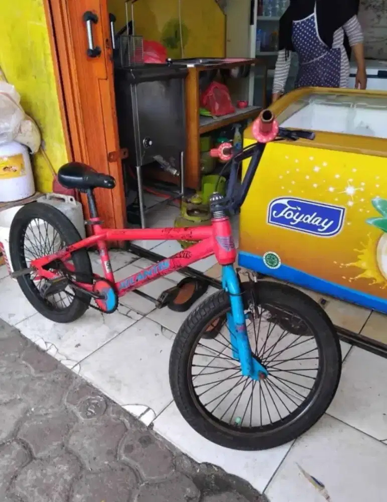 Sepeda bmx ukuran 20 in Terpedo