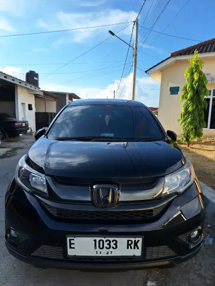 HONDA BR-V 1.5 E M/T 2017