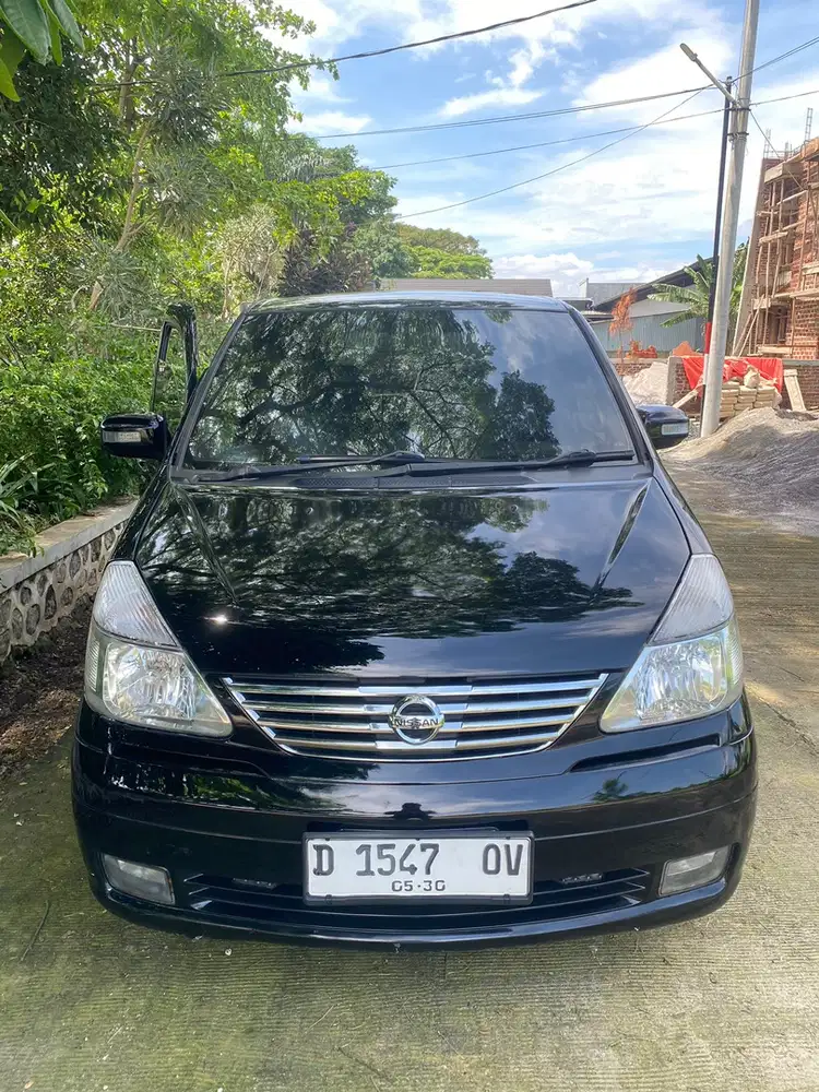 Nissan Serena 2012 Bensin