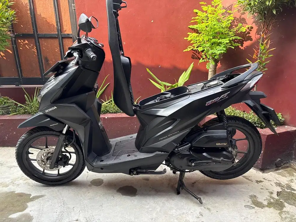 Motor beat tipe deluxe