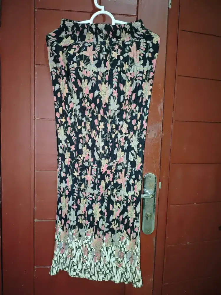 Rok Batik Kebaya