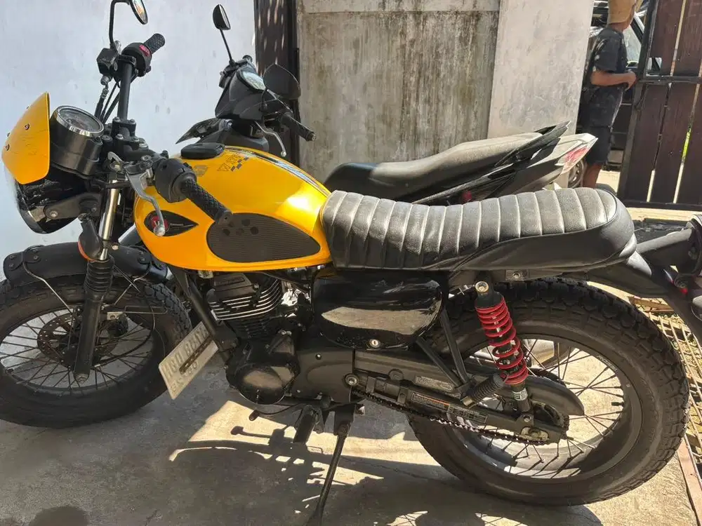 KAWASAKI W 175.