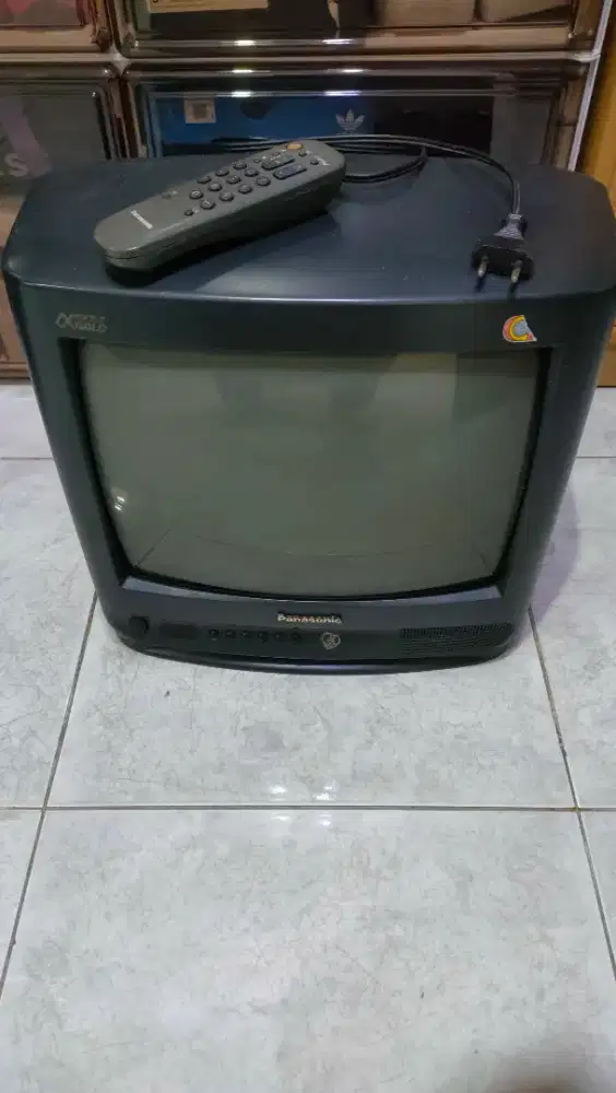 Tv tabung panasonic 14inch