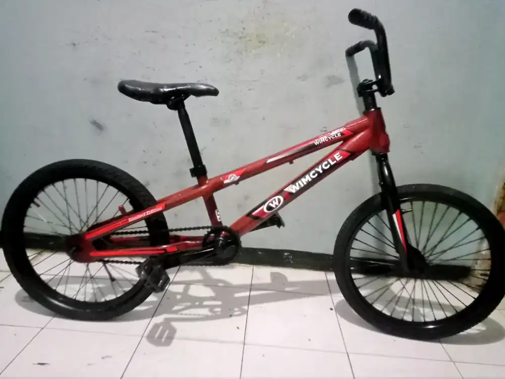 Dijual sepeda BMX merk WIMCYCLE ring 20 kondisi msih bagus rem torpedo