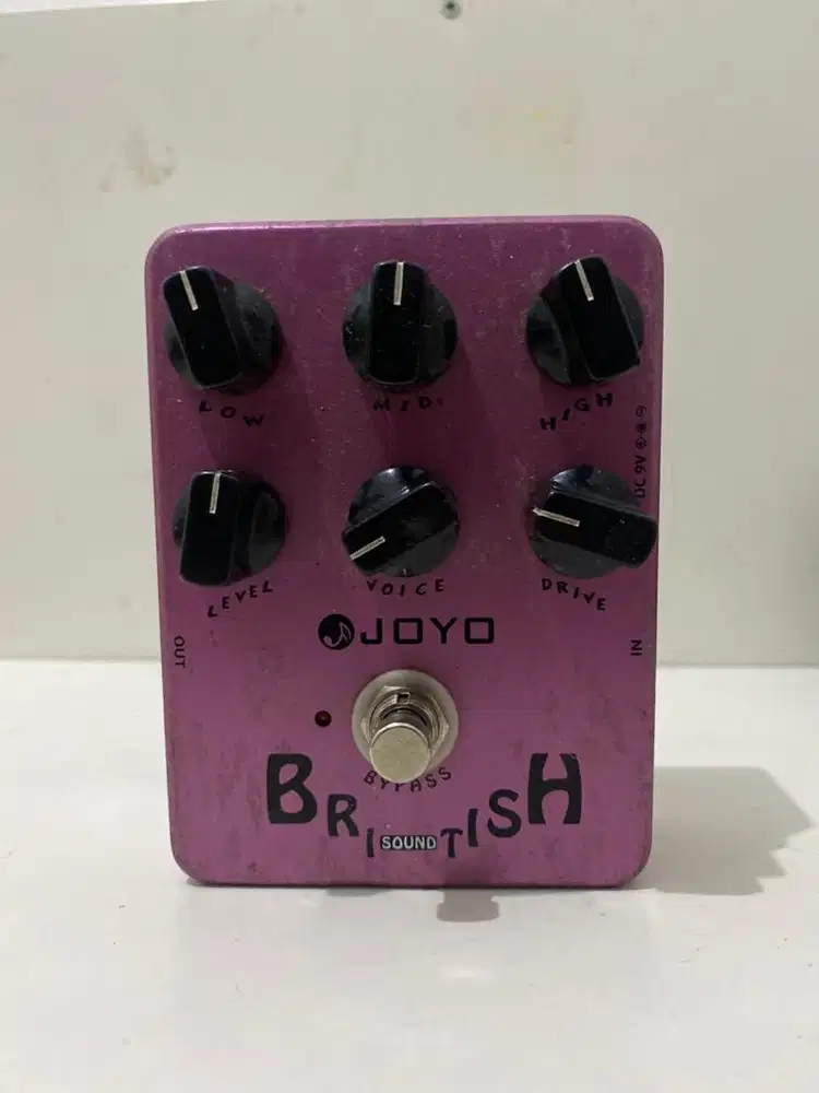 Efek gitar dan power supply joyo caline