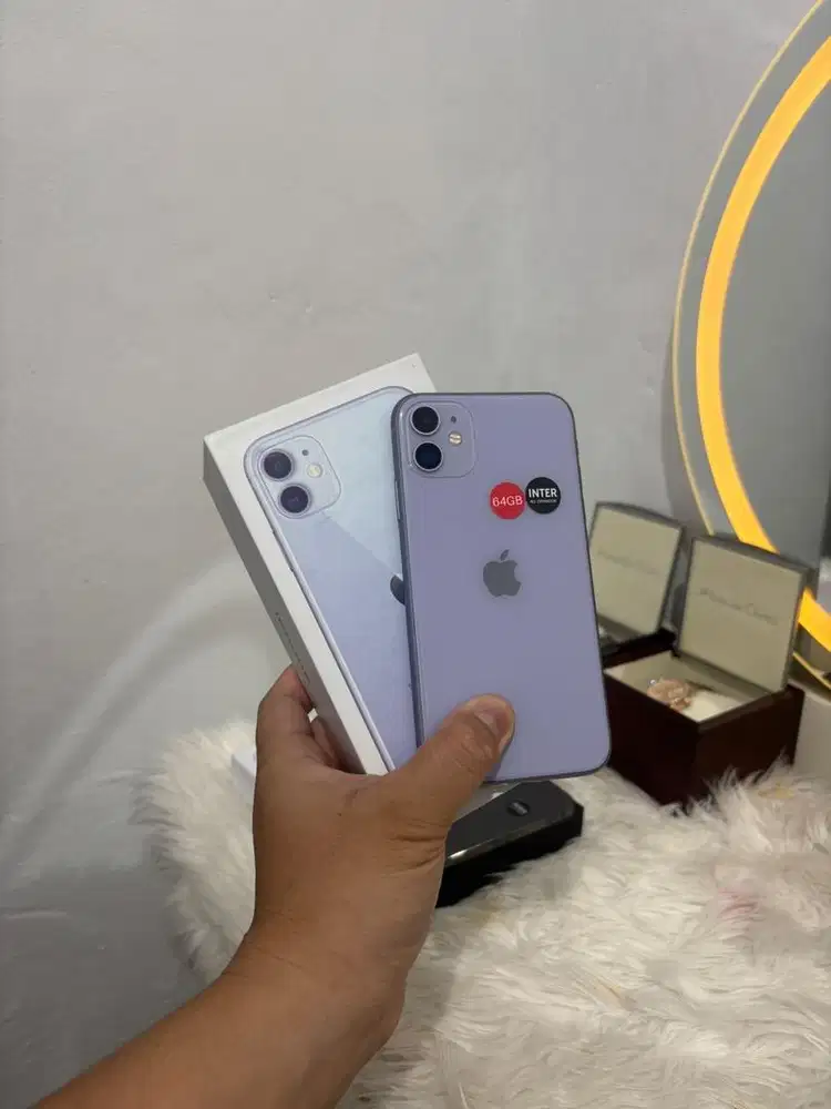 iPhone 11 64 gb Inter (bukan simlock)