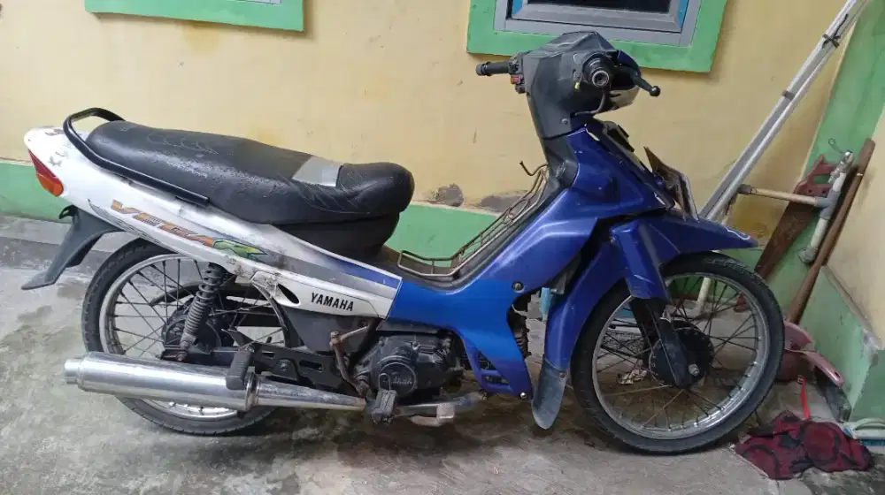 Dijual Vega-r 2004