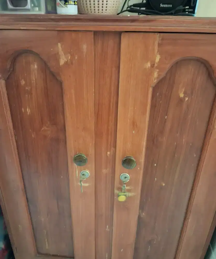 Lemari Kayu Jati