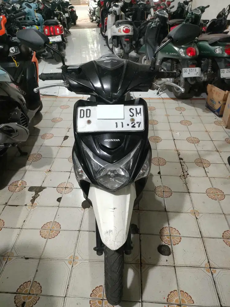 Honda beat pop 2017 hitam