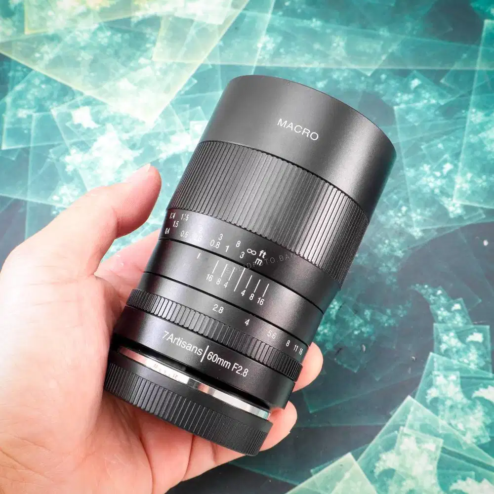 Lensa 7artisans 60mm f2.8 Macro for Sony. Fullset Like New.
