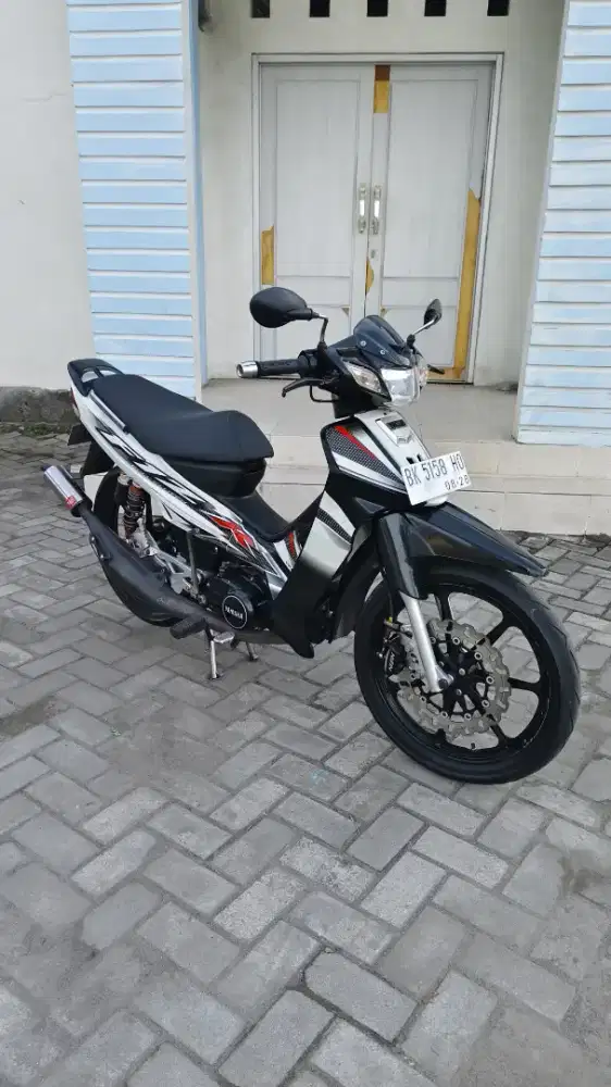 Di jual F1ZR 2004