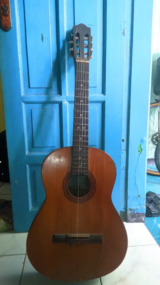 Gitar yamaha c-315
