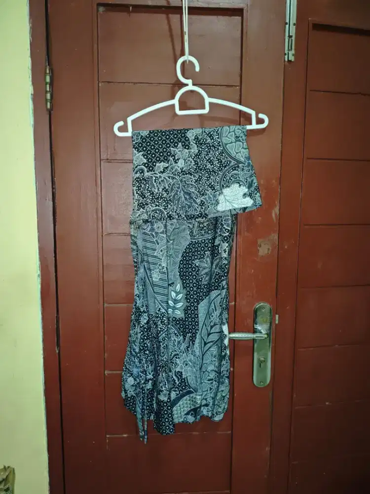 Rok Batik Kebaya