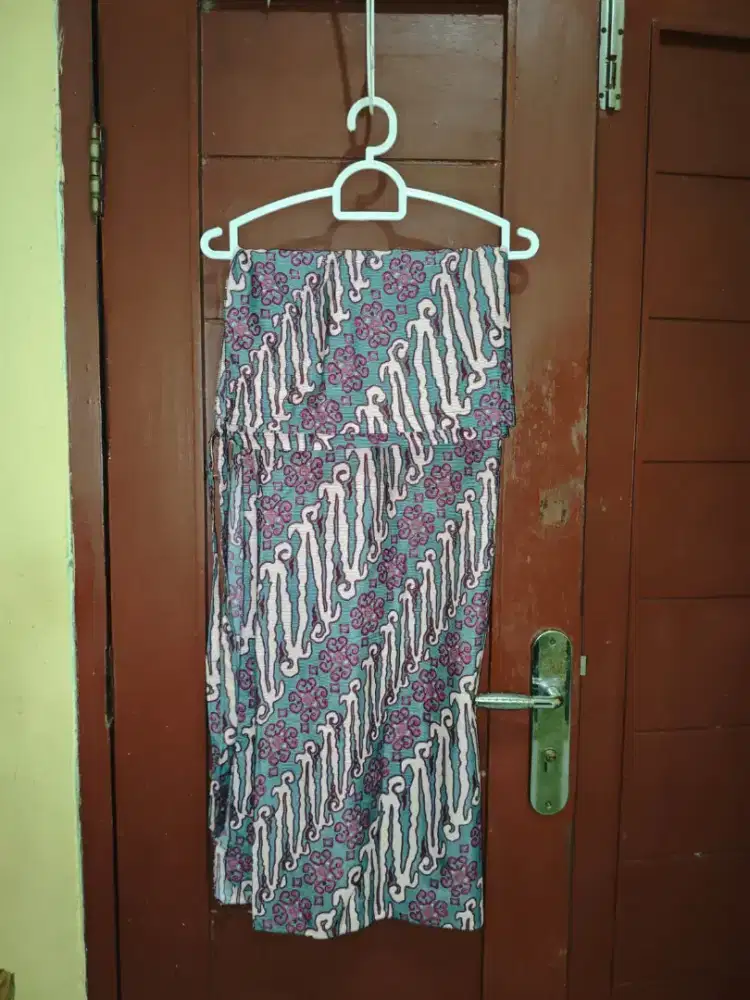 Rok Batik Kebaya