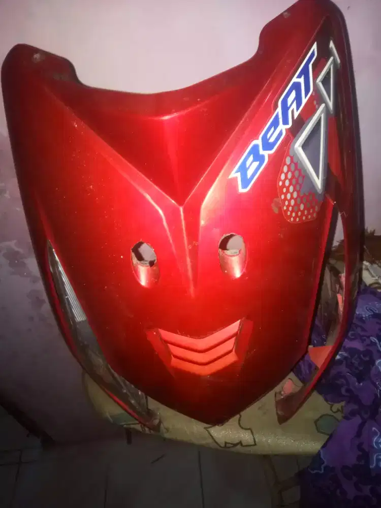 Tameng depan beat karbu