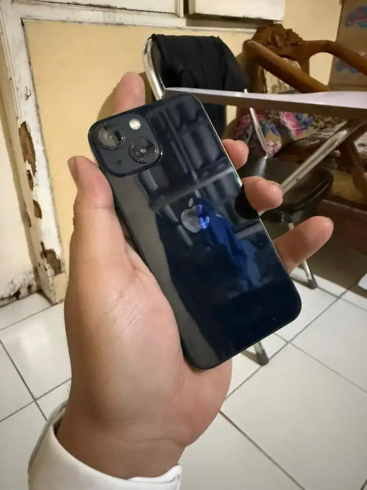 Iphone 13 mini 128 hitam